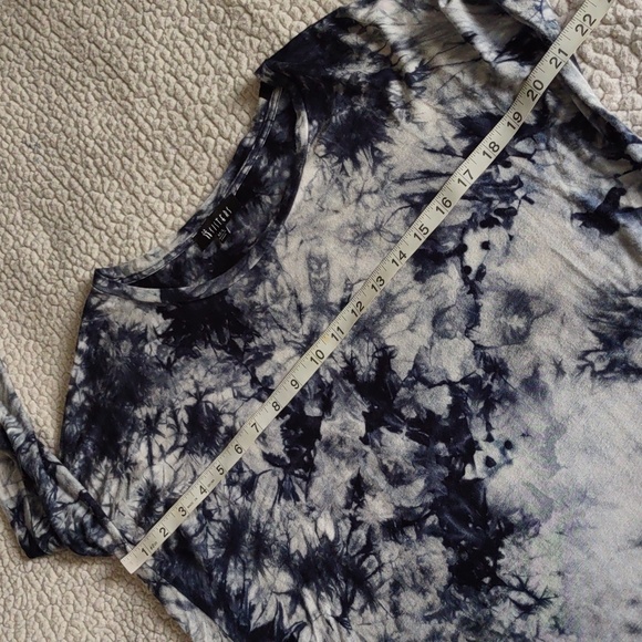 Two Sisters M/L Blue Tie Dye High Low Asymmetrical Hem Quarter Sleeve Tunic Top - Picture 9 of 13